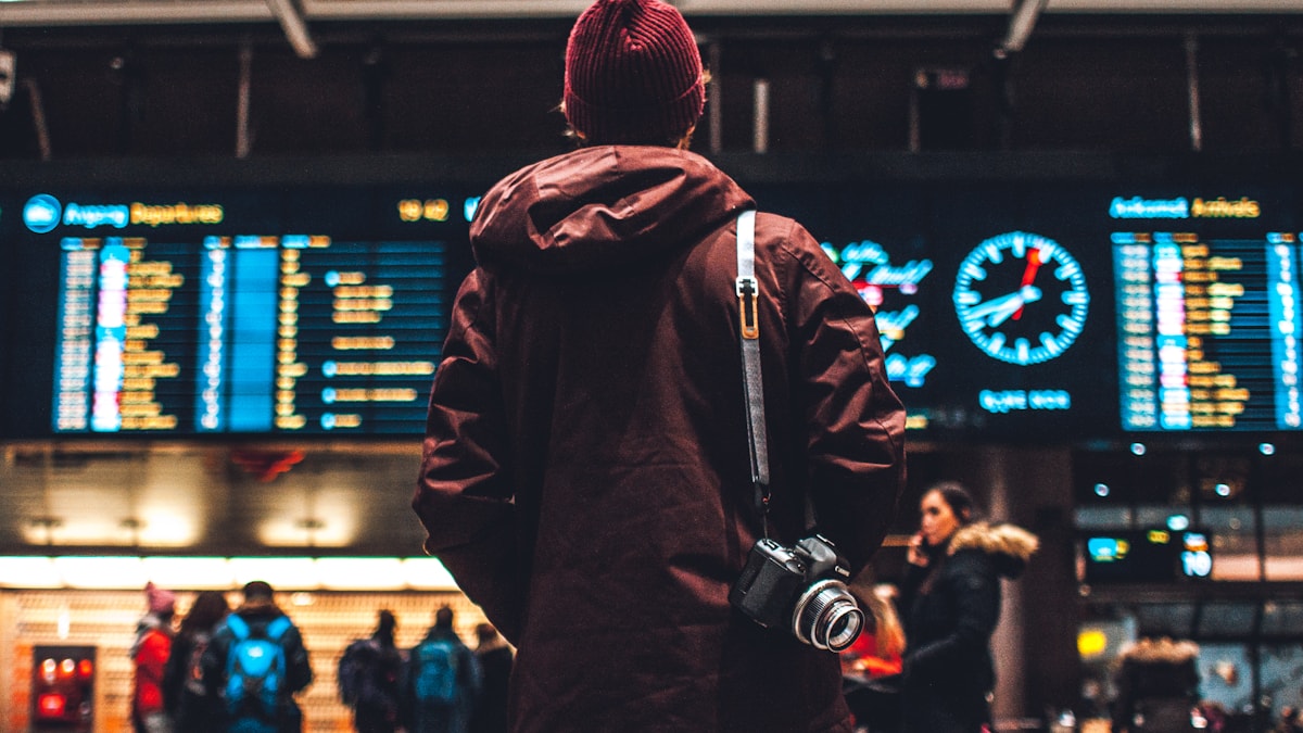 How Beginners Earn Their First Free Trip With a Welcome Bonus